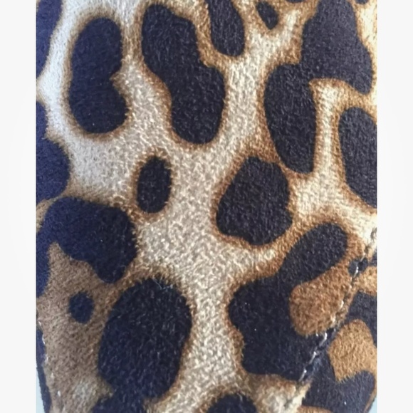 Time and Tru Leopard Animal Feather Print Flats Size 7.5W NEW - Picture 7 of 11
